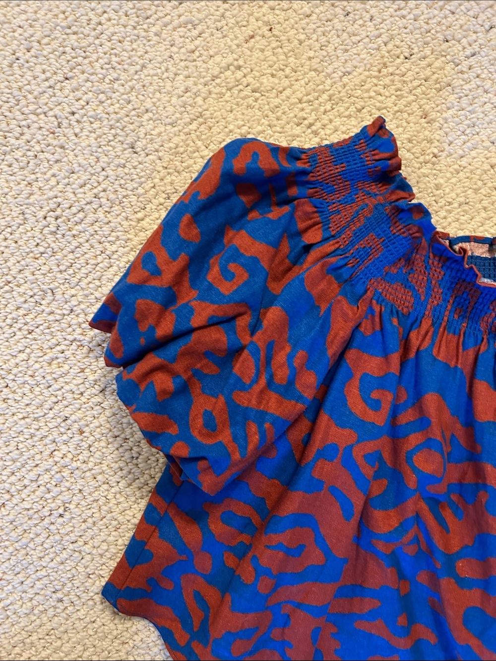 Short top - Picture 2 of 3